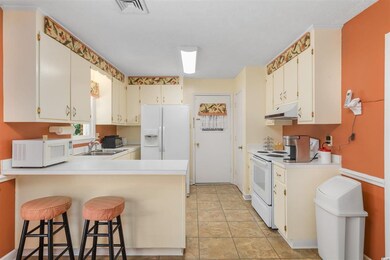 5682 E Highway 19, Loris, SC 29569 - photo 7