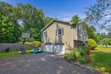 10 Shady Hill Dr, North Reading, MA 01864 - photo 5