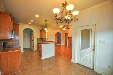 Kitchen / Dining