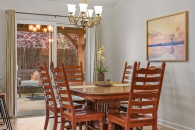 894 Montcrest Dr, Redding, CA 96003 - photo 5