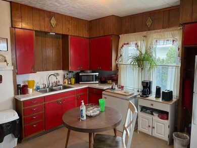 1030 Sophia St, Muskegon, MI 49442 - photo 7