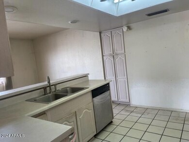 Spacious Kitchen