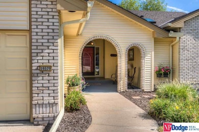 16520 M St, Omaha, NE 68135 - photo 2