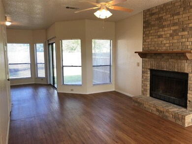8300 Bradford Edward Cove unit B, Austin, TX 78759 - photo 2