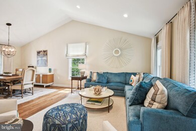 2033 Franklin Cluster Ct, Falls Church, VA 22043 - photo 7