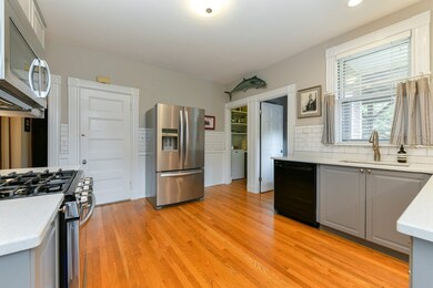 59 Congreve St unit 1, Roslindale, MA 02131 - photo 2
