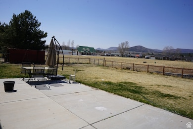 160 S 550 E unit 18, Enterprise, UT 84725 - photo 4