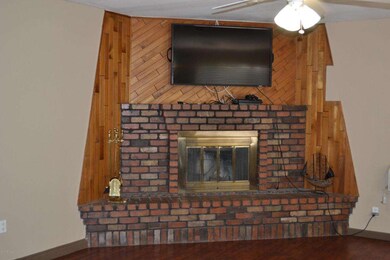 FIREPLACE IN LIVIING ROOM