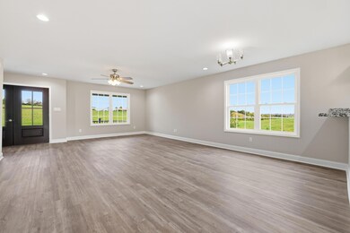 3024 Thorntree Ln, Lawrenceburg, KY 40342 - photo 7