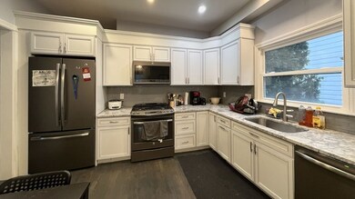 22 Granite St unit 1, Somerville, MA 02143 - photo 4