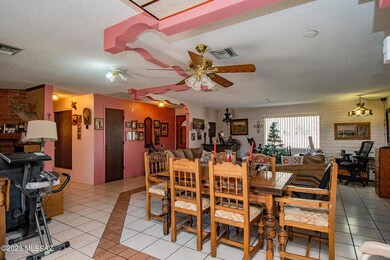 LivingDiningArea2