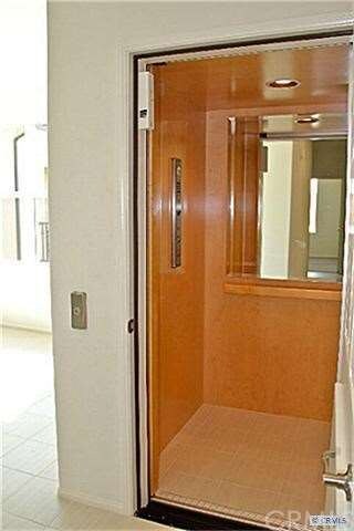 PRIVATE ELEVATOR