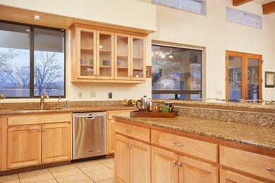 KITCHEN5