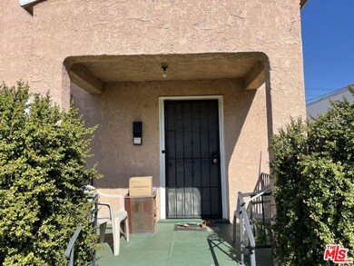 3371 Perlita Ave.