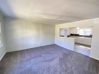 855 E Center Rd, Kokomo, IN 46902 - photo 2