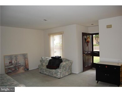 203 Corinthian Ave, Essington, PA 19029 - photo 5