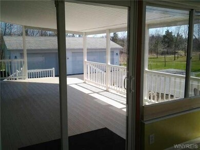Patio/Deck Beautiful, spacious covered porch off t