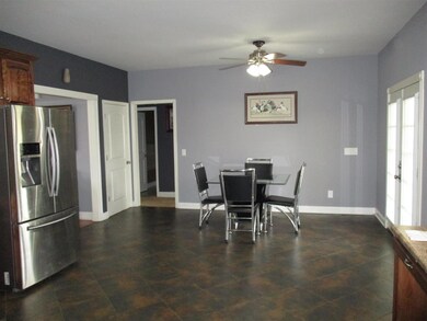 850 Indian Springs Cir, Manchester, TN 37355 - photo 5