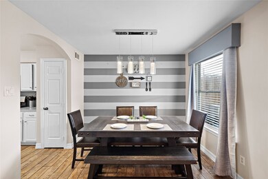 9274 Kingsflower Cir, Houston, TX 77075 - photo 5