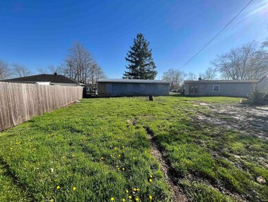 618 E Pine St, Muncie, IN 47303 - photo 5