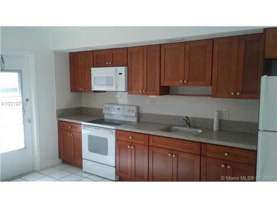 408 SW 8th St unit 1-2, Hallandale Beach, FL 33009 - photo 5