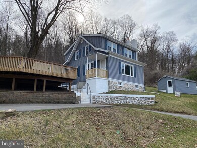 2012 2012R Weisstown Rd, Bechtelsville, PA 19505 - photo 4