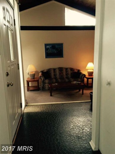 12715 Torrington St, Woodbridge, VA 22192 - photo 2