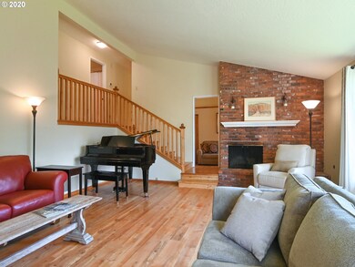 2840 Alta Vista Ct, Eugene, OR 97403 - photo 4