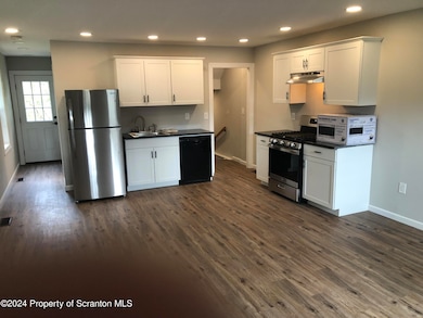 615 Penn Ave unit L 4, Mayfield, PA 18433 - photo 5