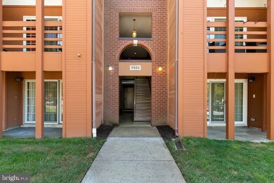 4952 Columbia Rd unit 6, Columbia, MD 21044 - photo 2