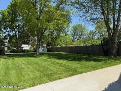 224 Defiance Ave, Findlay, OH 45840 - photo 3