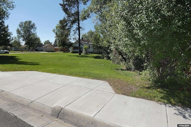 233 W Laramie, Guernsey, WY 82214 - photo 3