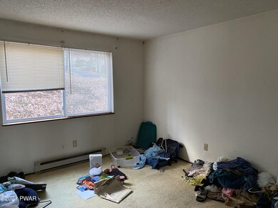 152 Northwood Rd, Dingmans Ferry, PA 18328 - photo 4