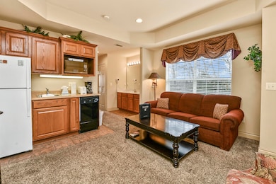 Kitchen/Living Room