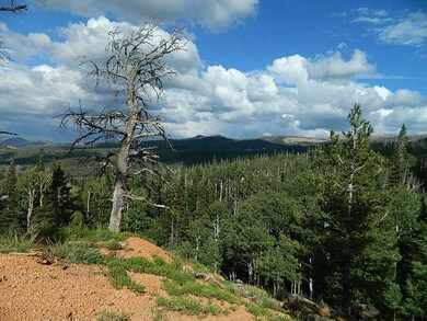 605 W Poppy Ct unit L-14 B-D U-C, Brian Head, UT 84719 - photo 2