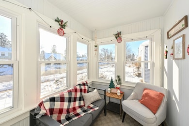 522 Oak St, South Milwaukee, WI 53172 - photo 3