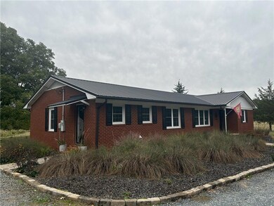4144 Old Nc Highway 13, Asheboro, NC 27205 - photo 2