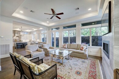 1614 E Rose Terrace Ln, Houston, TX 77055 - photo 2