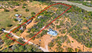 13 Senior Rd, von Ormy, TX 78073 - photo 5