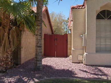 4121 E Nighthawk Way 30May2012 018