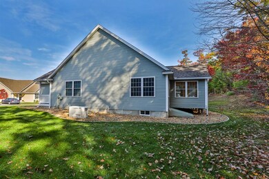 67 Brody Ln unit 34, Hudson, NH 03051 - photo 3