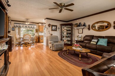 11023 W Cinnebar Ave - MLS-7