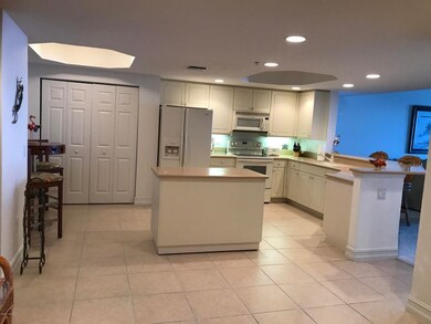 Kitchen 4