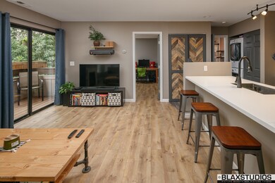 005-Kitchen (2 of 7)