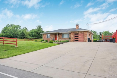 854 Nordyke Rd, Cincinnati, OH 45255 - photo 4