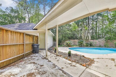 Walkway from home to garage