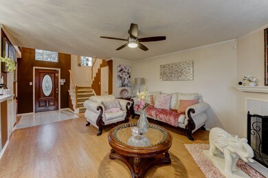 8326 Holmwood Dr, Houston, TX 77040 - photo 7