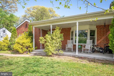 1210 Meadow View Rd, Pasadena, MD 21122 - photo 4