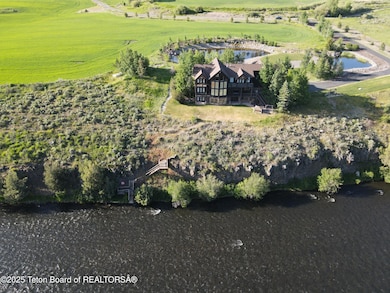 3944 Schaefer Ln, Ashton, ID 83420 - photo 2