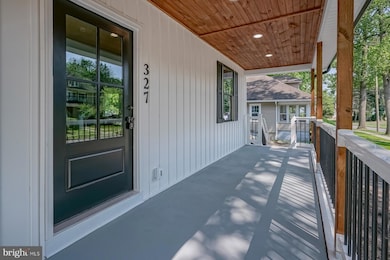 327 S 3rd St, Hammonton, NJ 08037 - photo 4